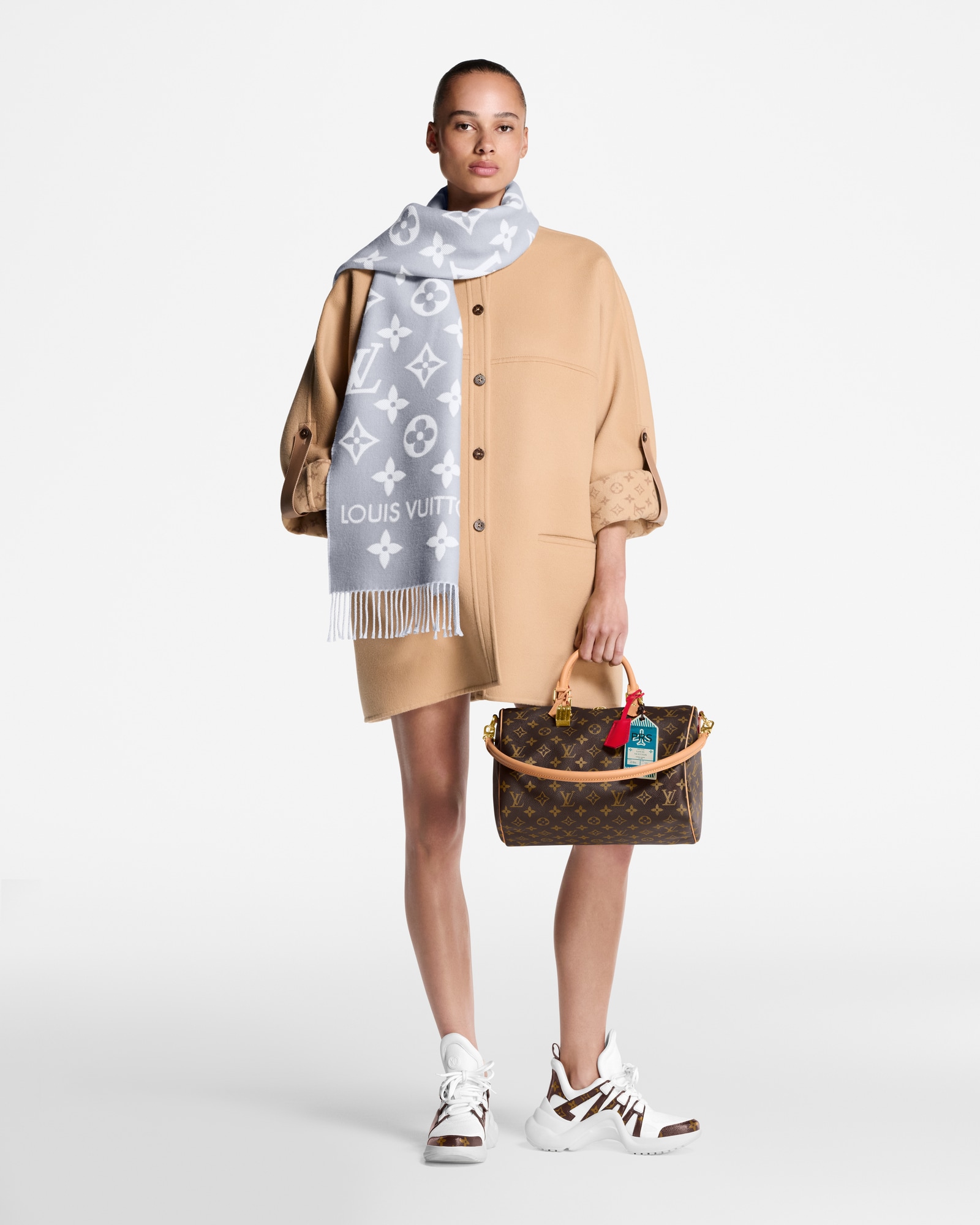 LV Essential Scarf S00 - Accessories M77727 | LOUIS VUITTON